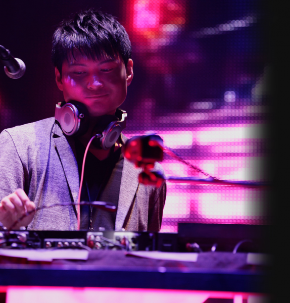 File:DJ TOTTO.png